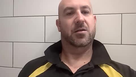 Snapshot of masterclass69er chatting on 10/30/25, 11:00 Bob online show from 10/30/25, 11:00