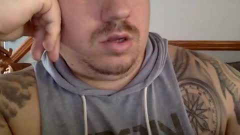 Snapshot of masterdutch44 chatting on 11/01/25, 08:33 masterdutch44 online show from 11/01/25, 08:33