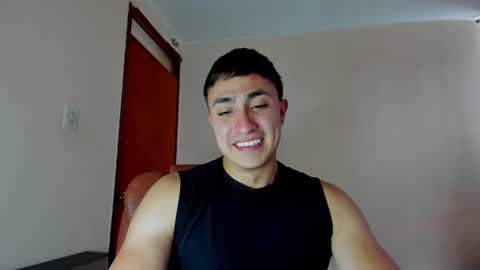 Snapshot of masterfiterotic chatting on 02/10/25, 06:35 masterfiterotic online show from 02/10/25, 06:35