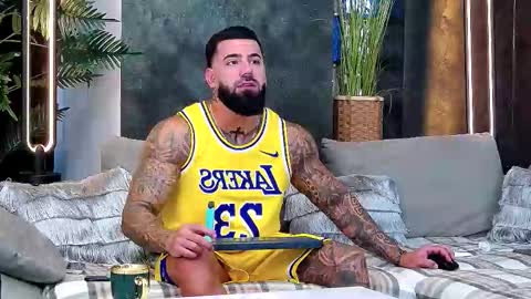 masterkingofmuscle online show from 11/08/25, 09:20