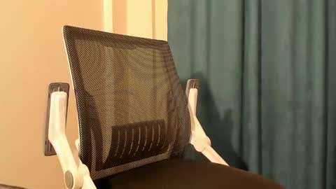 Silly Rabbit  online show from 02/09/25, 11:57