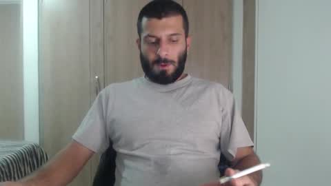 Snapshot of masterofinfatuation chatting on 12/12/24, 12:48 online show from 12/12/24, 12:48