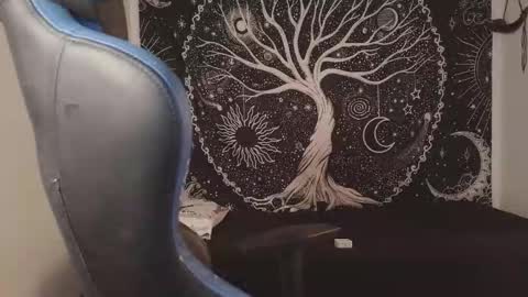 Mateo online show from 10/19/25, 05:46