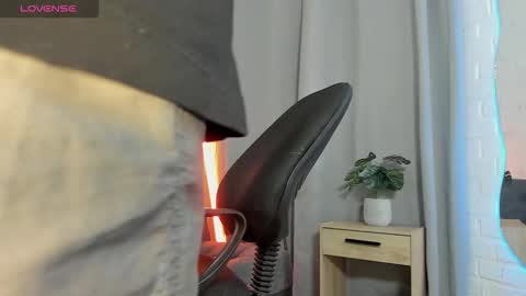 MATEO HUNTER online show from 11/10/25, 03:16