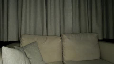 Snapshot of mateo_zeus chatting on 12/05/24, 05:28 mateo_zeus online show from 12/05/24, 05:28