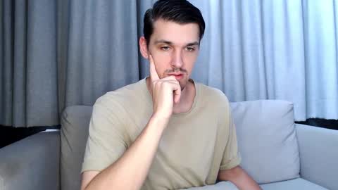 Snapshot of mateo_zeus chatting on 12/06/24, 02:35 mateo_zeus online show from 12/06/24, 02:35