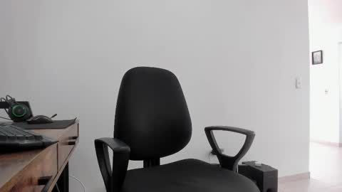 Matheus     online show from 10/21/25, 02:40