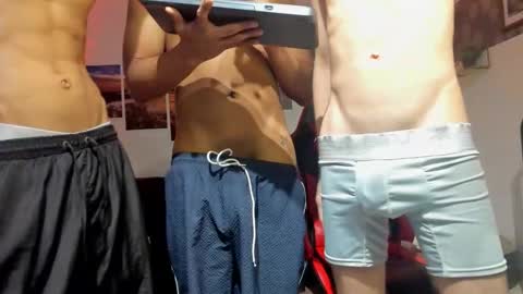 Snapshot of mathew_draven2 chatting on 11/18/25, 05:01 mathew_draven2 online show from 11/18/25, 05:01