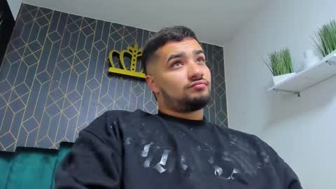 Mathews online show from 09/15/25, 11:32