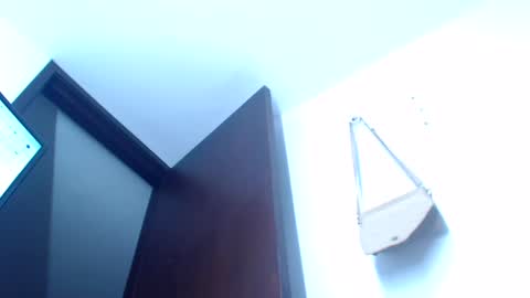 Snapshot of mati0421 chatting on 01/23/25, 05:24 Mati04 online show from 01/23/25, 05:24