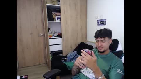 matias online show from 10/30/25, 08:09