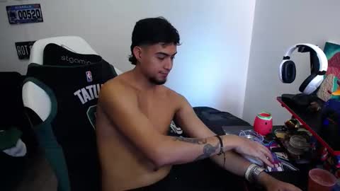 matias online show from 11/17/25, 07:41