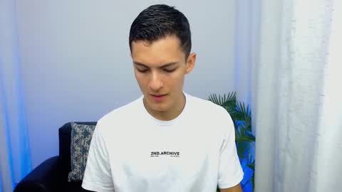 Matias online show from 10/19/25, 02:29