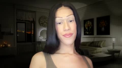 Snapshot of matrixprincess chatting on 10/30/25, 08:31 MOLLY MILLS online show from 10/30/25, 08:31