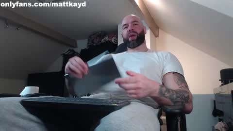 Snapshot of matt_kayd chatting on 12/21/24, 11:24 Matt Kayd online show from 12/21/24, 11:24