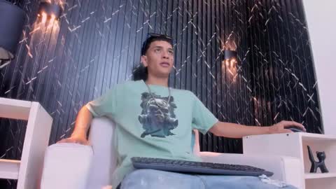 Matt Ruso online show from 11/05/25, 03:50