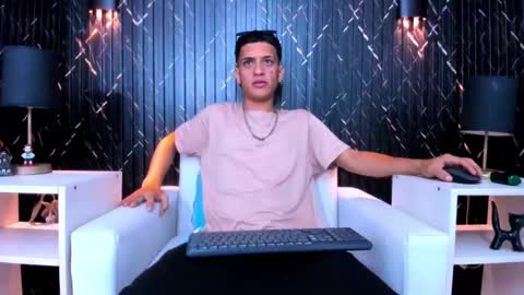 Matt Ruso online show from 11/12/25, 03:07