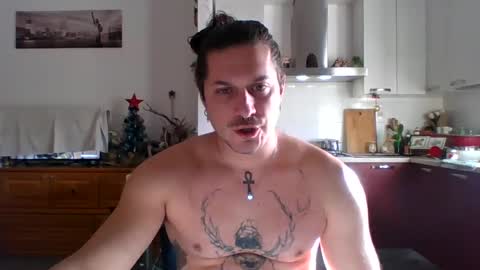 matteushh87 online show from 01/07/25, 08:45