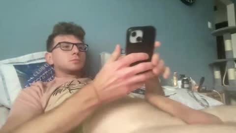 Snapshot of matthd21 chatting on 10/23/25, 11:42 matthd21 online show from 10/23/25, 11:42