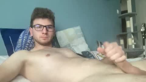 Snapshot of matthd21 chatting on 11/03/25, 09:10 matthd21 online show from 11/03/25, 09:10