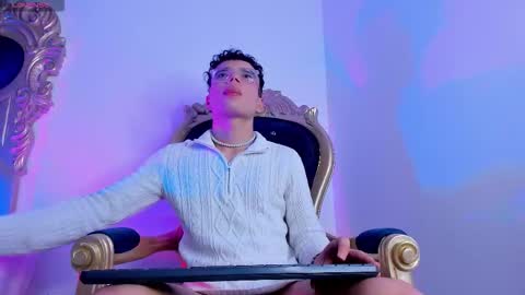 Snapshot of matthew_foxx_ chatting on 11/02/25, 03:20 Matthew online show from 11/02/25, 03:20