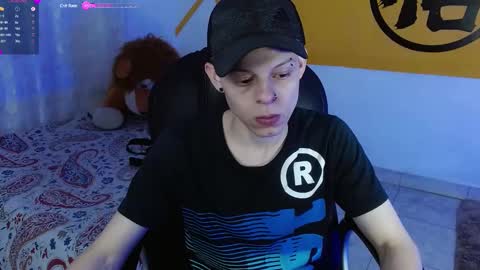 Snapshot of matthewboy_ chatting on 12/03/24, 06:04 MatthewBoy online show from 12/03/24, 06:04