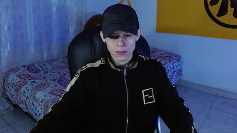 Snapshot of matthewboy_ chatting on 12/09/24, 12:51 MatthewBoy online show from 12/09/24, 12:51