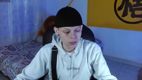 Snapshot of matthewboy_ chatting on 12/10/24, 06:22 MatthewBoy online show from 12/10/24, 06:22