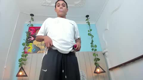 MATTHIEU  online show from 09/26/25, 08:13