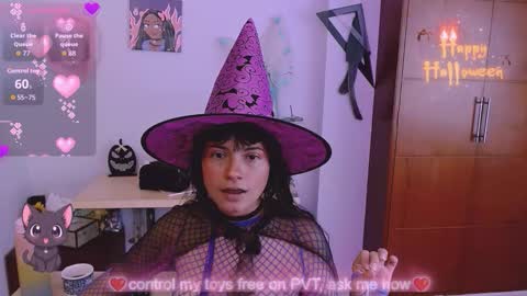 mattilda_18 online show from 10/30/25, 08:53