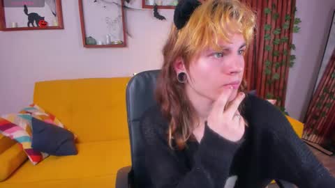 mattmarnee online show from 11/04/25, 10:36