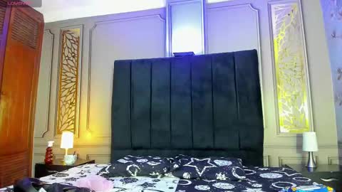 Snapshot of mature_bigass__ chatting on 02/22/25, 11:35 Maria online show from 02/22/25, 11:35