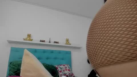 Snapshot of mature_sexylove chatting on 02/05/25, 05:30 mature_sexylove online show from 02/05/25, 05:30