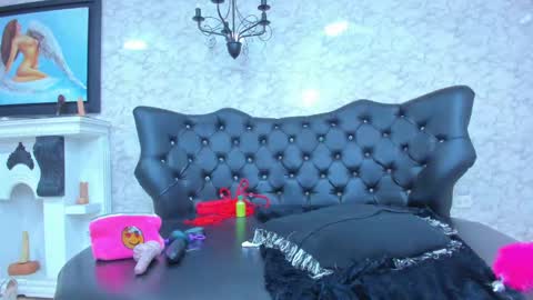 Snapshot of maturealicia chatting on 01/23/25, 11:58 Alicia STREAMING SCHEDULE 1400 - 2130 GMT-5 online show from 01/23/25, 11:58