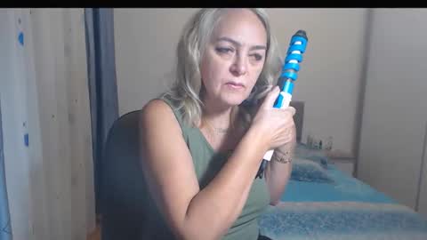 maturediana online show from 10/27/25, 02:59