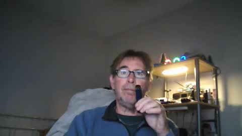 Snapshot of maturewisdom61 chatting on 11/18/25, 12:49 maturewisdom61 online show from 11/18/25, 12:49