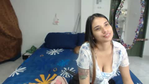 Mau and Lauren online show from 09/20/25, 04:52