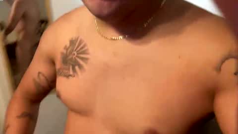 mauricio760p online show from 10/07/25, 12:13