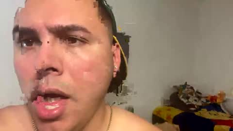 mauricio760p online show from 10/24/25, 03:14