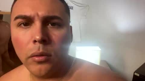 mauricio760p online show from 10/29/25, 04:04