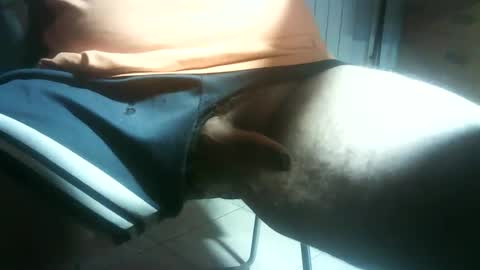 Snapshot of maurit964 chatting on 11/02/25, 01:13 maurit964 online show from 11/02/25, 01:13