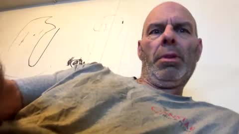 Snapshot of maverick7000 chatting on 01/14/25, 06:45 maverick7000 online show from 01/14/25, 06:45