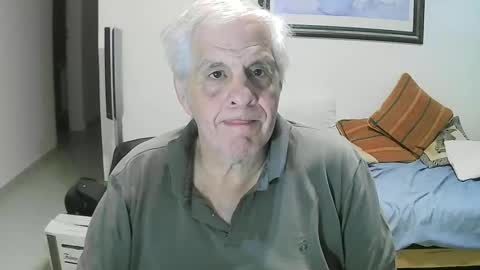 Snapshot of max_2017 chatting on 12/09/24, 02:02 max_2017 online show from 12/09/24, 02:02