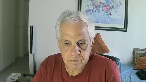 Snapshot of max_2017 chatting on 01/15/25, 09:41 max_2017 online show from 01/15/25, 09:41