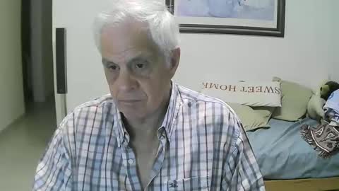 Snapshot of max_2017 chatting on 10/08/25, 02:31 max_2017 online show from 10/08/25, 02:31