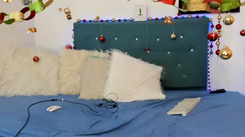 max_and_peter online show from 12/10/24, 10:26
