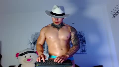 Snapshot of max_mayer chatting on 12/12/24, 11:47 Maximo Mayer online show from 12/12/24, 11:47