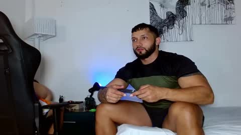 Snapshot of max_mayer chatting on 01/19/25, 11:00 Maximo Mayer online show from 01/19/25, 11:00