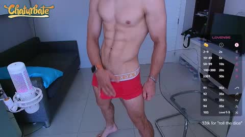 Snapshot of max_russell chatting on 12/21/24, 03:03 Former Porn Star online show from 12/21/24, 03:03