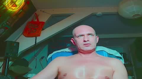 maxhardcore77 online show from 11/07/25, 12:32